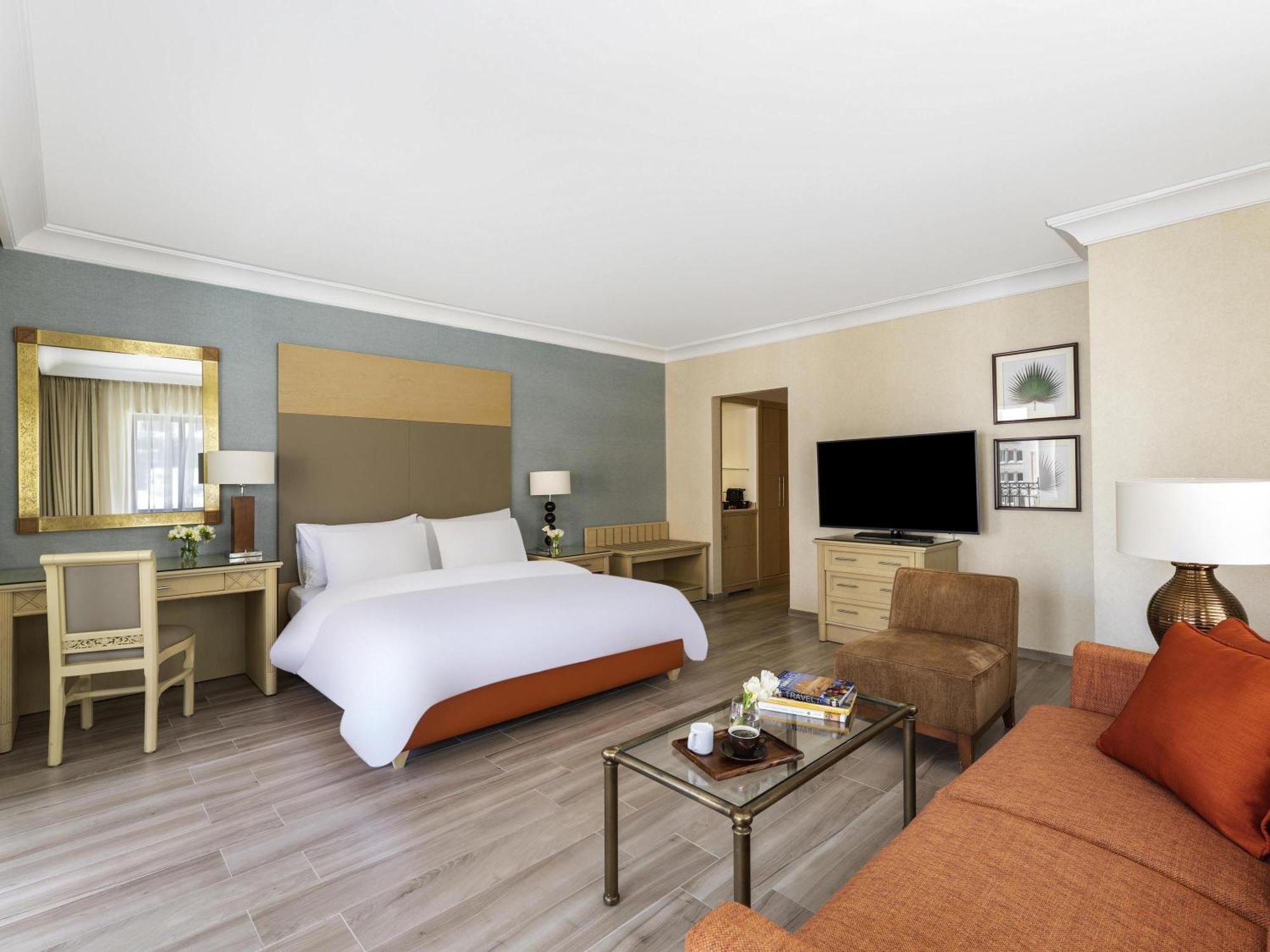 Junior King Suite,1742629537:JPEG